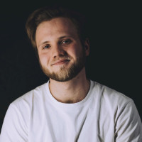 Догситтер Валентин